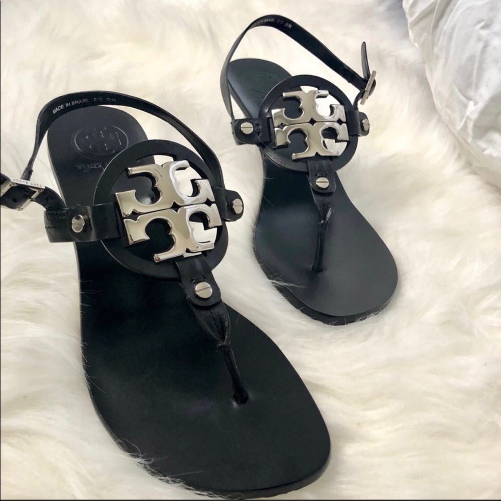 New authentic Tory Burch leather sandal